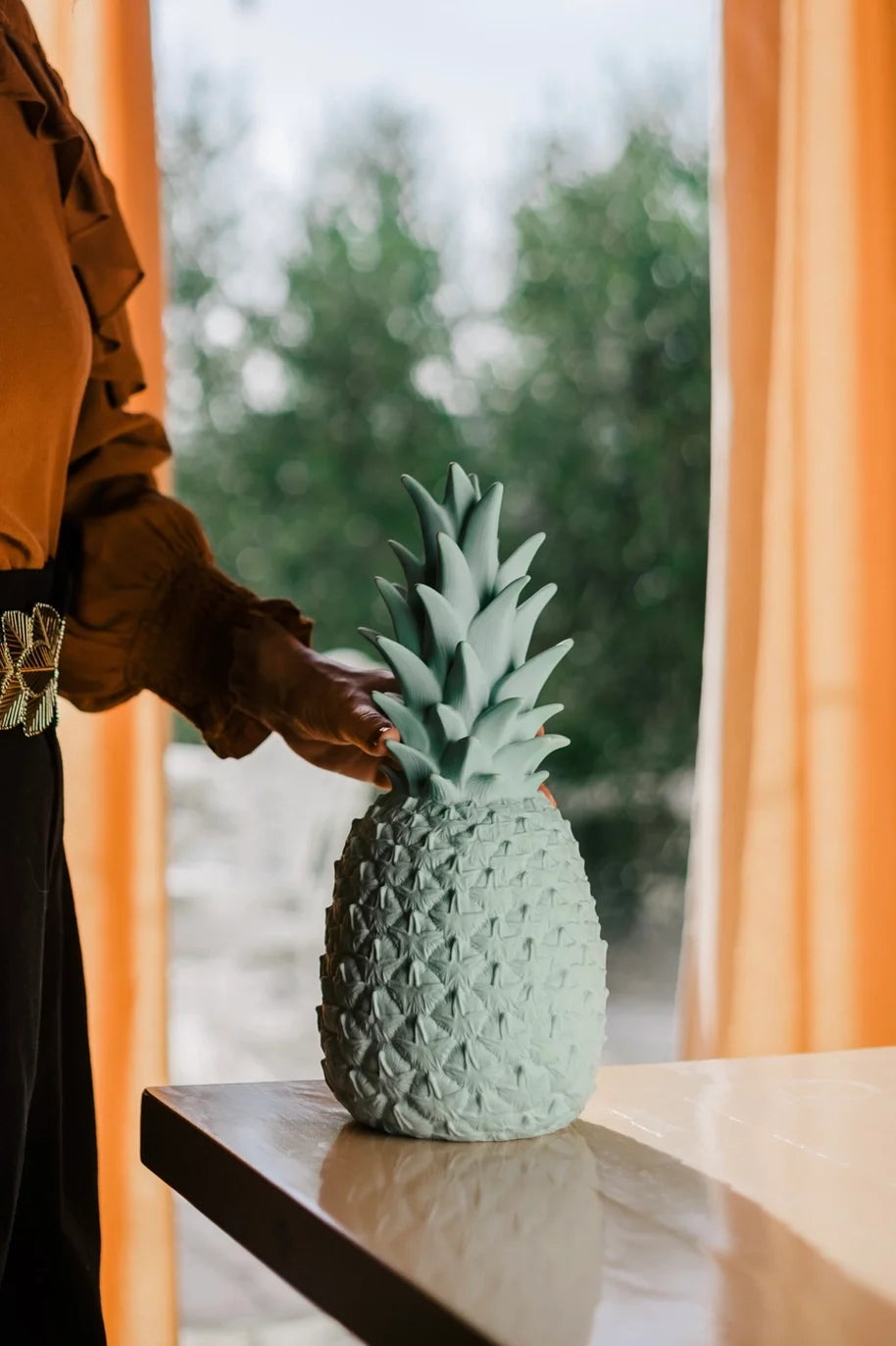 Lampa Dekoracyjna LED do wnętrz i przestrzeni outdoor  – Piña Colada Lamp