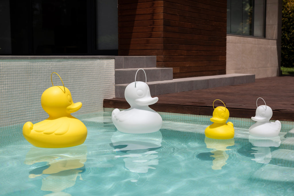 Lampa pływająca do basenu, ogrodu i wnętrz LED akumulatorowa 51cm – Duck Lamp XL