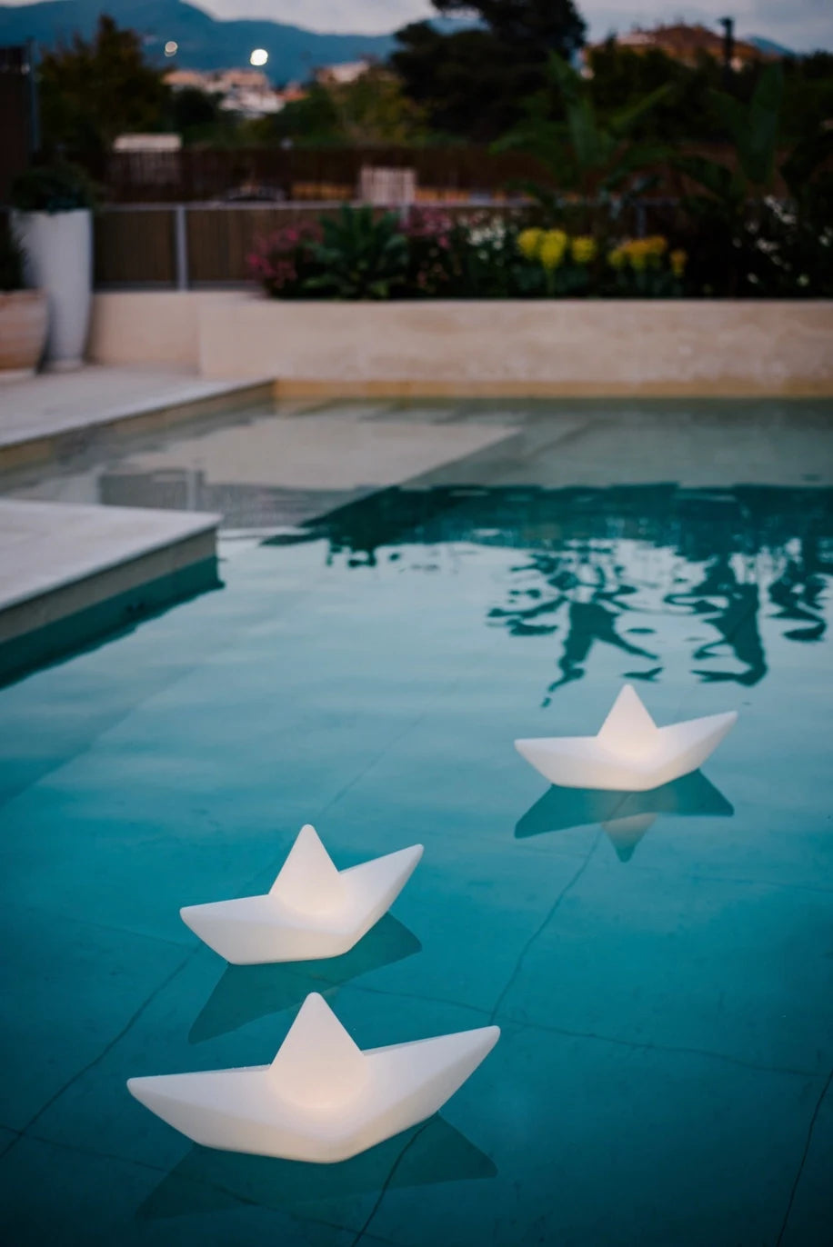 Lampa pływająca do basenu, ogrodu i wnętrz LED akumulatorowa 70cm – Boat Lamp